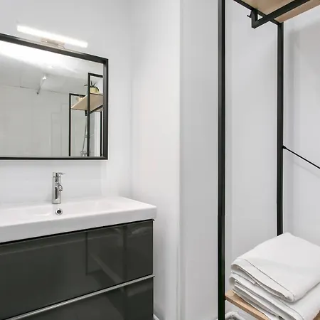 Apartment Coeur Urbain - Place De La Comedie
