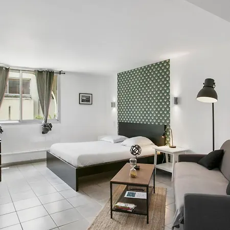 Coeur Urbain - Place De La Comedie Apartment