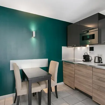 Apartment Coeur Urbain - Place De La Comedie *