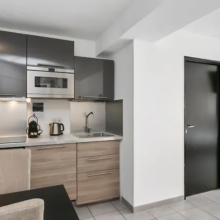 Coeur Urbain - Place De La Comedie Apartment