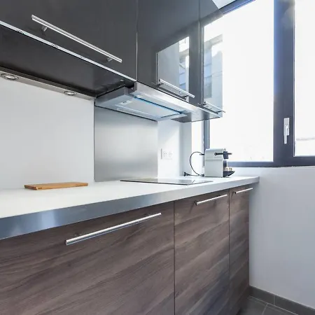 Coeur Urbain - Place De La Comedie Apartment